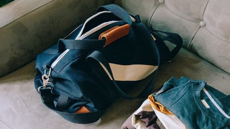 Best Small Men’s Gym Bags