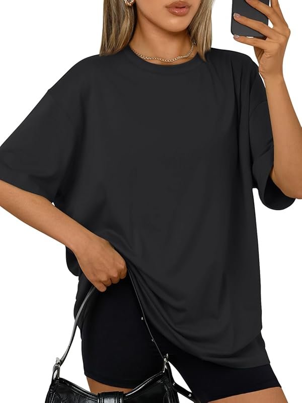 Trendy Queen Women's Oversized Summer T-Shirts Plus Size Casual Short 