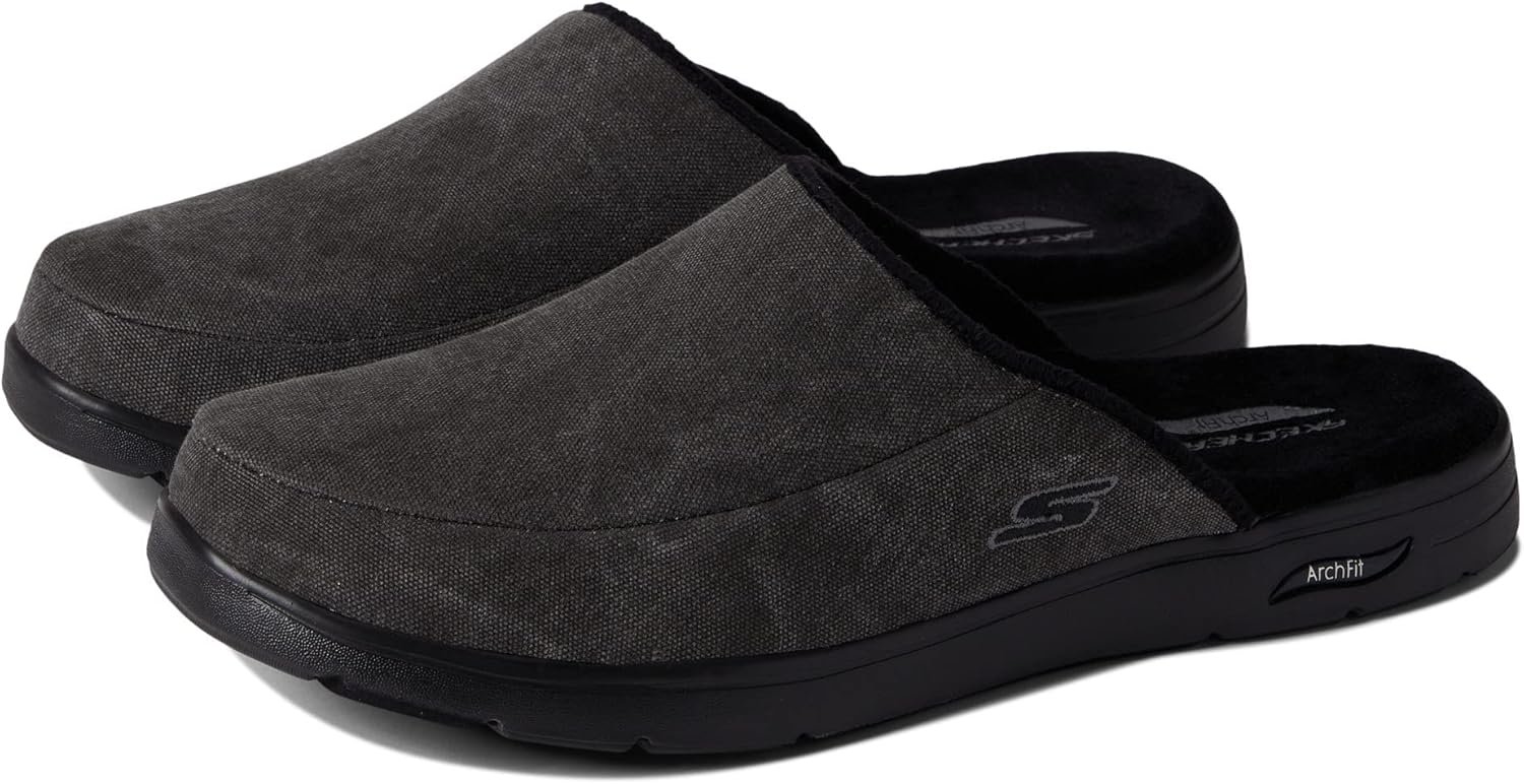 Skechers