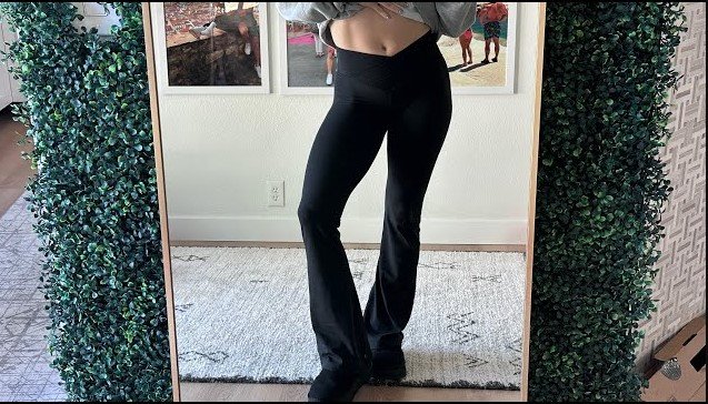 best loose fitting yoga pants