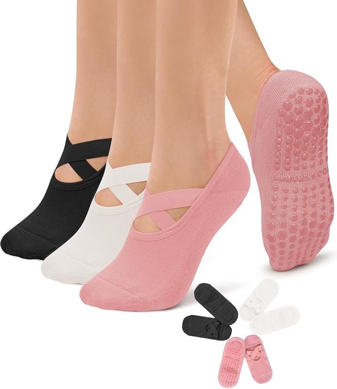 Non Slip Pilates Socks with Grips for Women, 3 Pack Yoga and Workout G